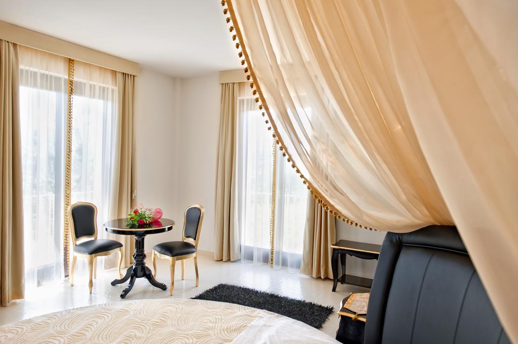 Tenuta Ippocrate Montefredane Exteriör bild