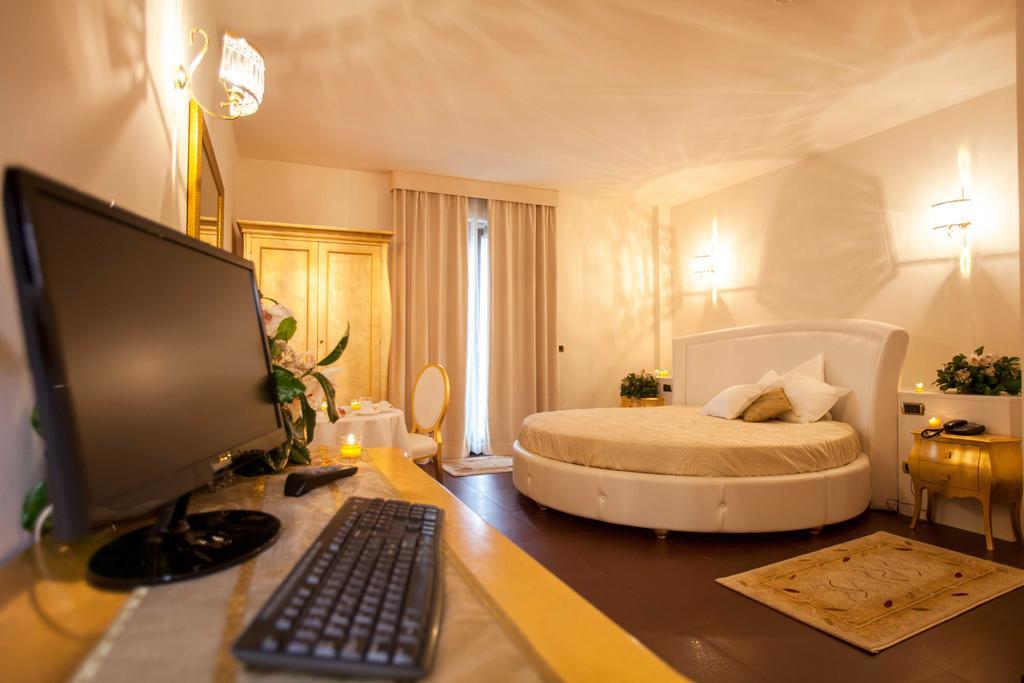 Tenuta Ippocrate Montefredane Exteriör bild